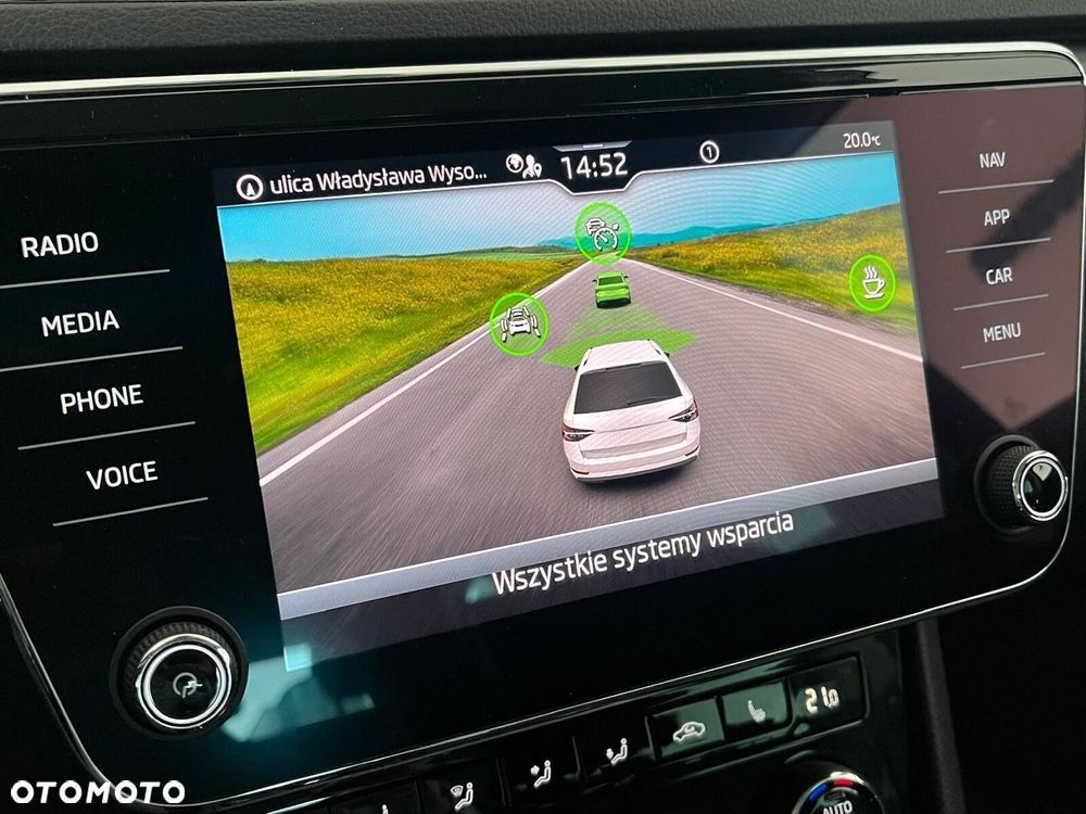 Skoda Superb 2.0 TSI DSG Style - 36