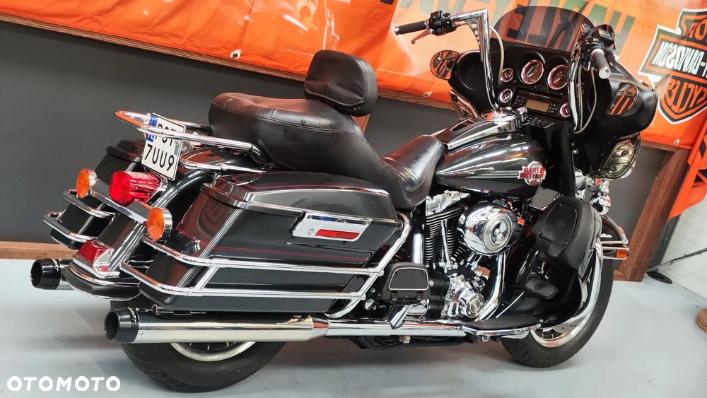 Harley-Davidson Touring Ultra Limited - 4