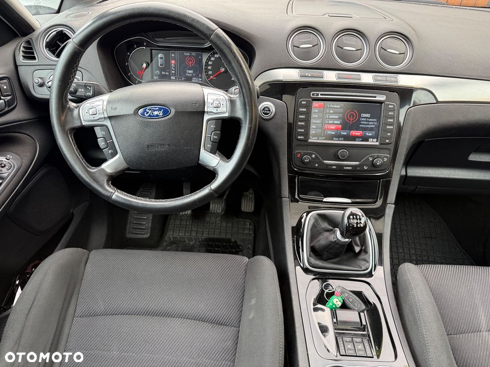 Ford S-Max 2.0 TDCi DPF Titanium X - 15