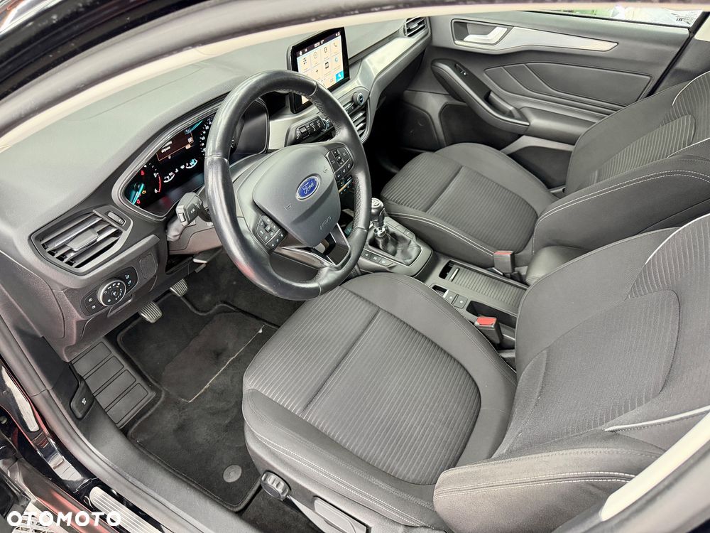 Ford Focus 1.5 EcoBlue STart-Stopp-System TITANIUM - 11