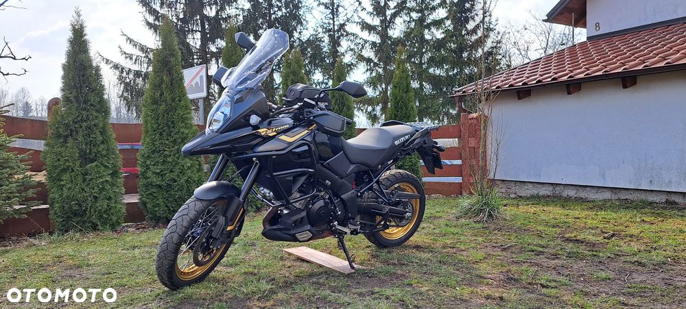 Suzuki V-STROM - 5