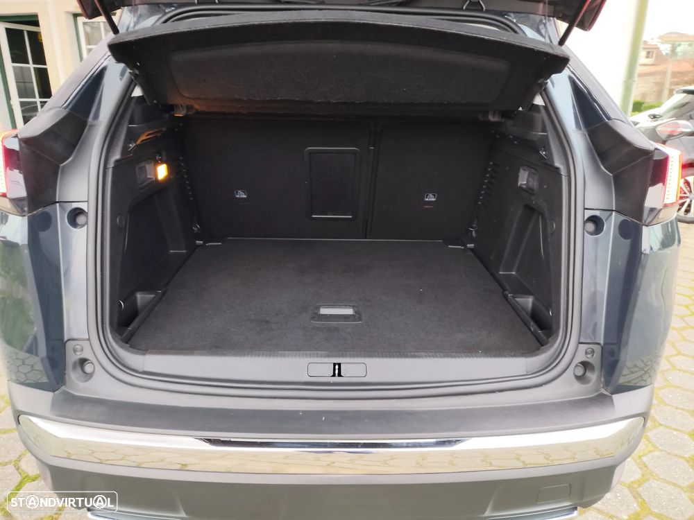 Peugeot 3008 PureTech 130 Stop & Start GPF Allure - 8