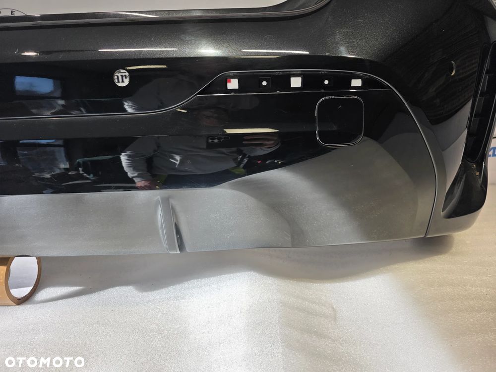 BMW 1 F40 19- M-PAKIET ZDERZAK TYLNY TYLNI TYŁ NA 4xPDC KOLOR CZARNY METALIK NR 51128070949 + 51128070950 NR AUKCJI NZ1935 - 10