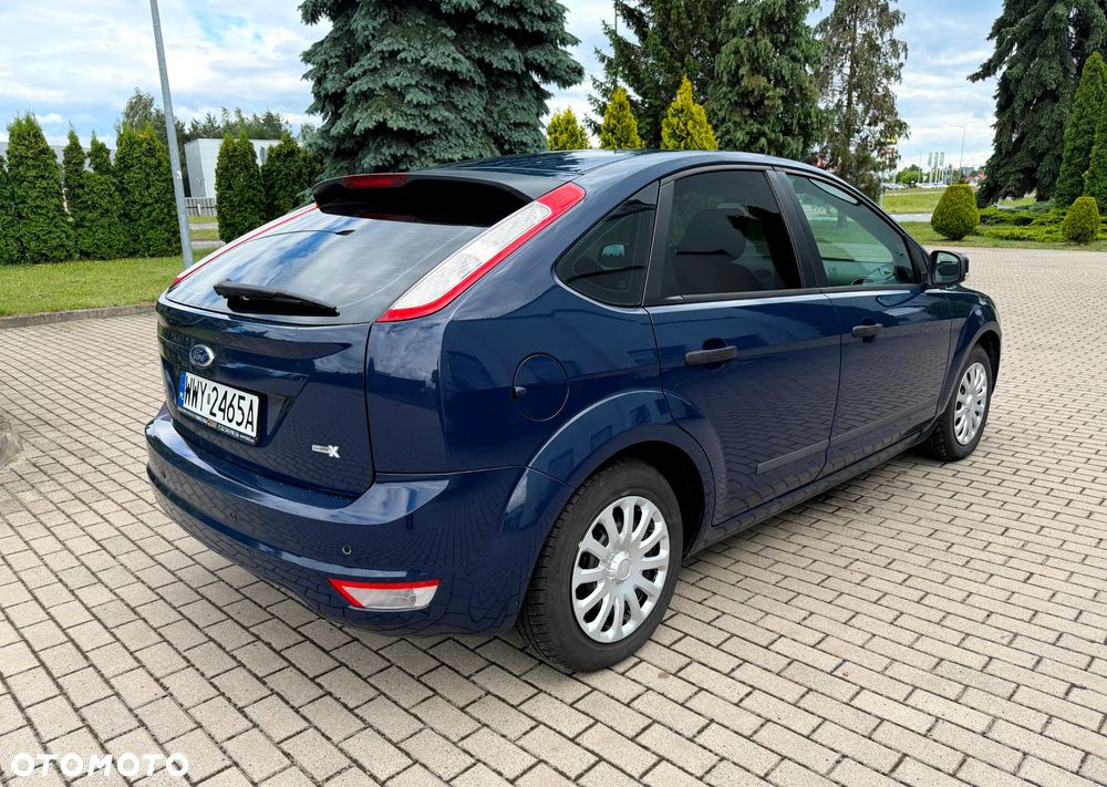 Ford Focus 1.4 Ambiente - 3