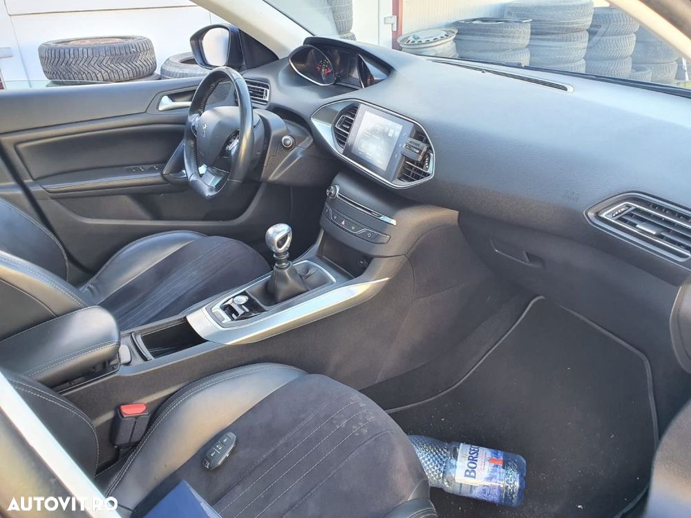 PLANSA BORD PEUGEOT 308 MK2 - 1