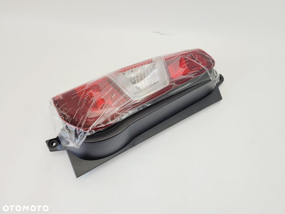 LAMPA LEWY TYŁ CITROEN BERLINGO III 2012-2018 9677205580 - 6