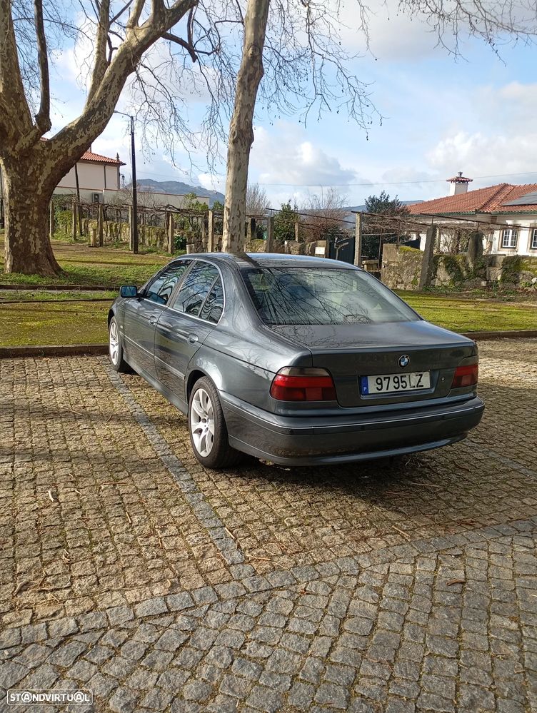 BMW 523 i - 3