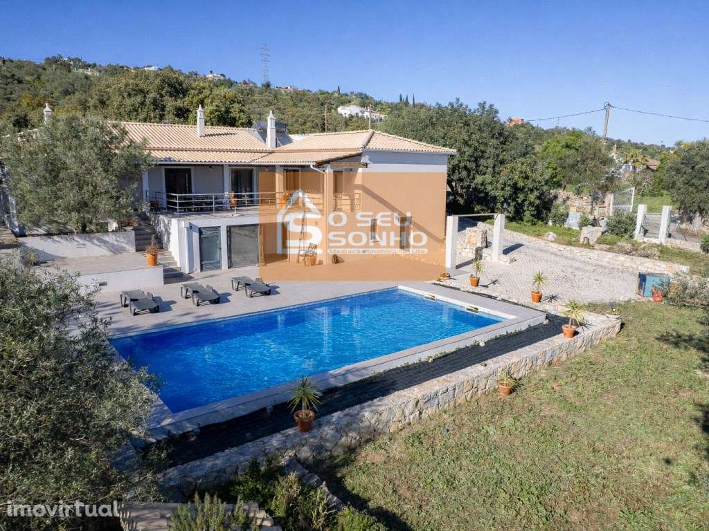 Moradia T3 + 1 com Piscina - Grande imagem: 2/57