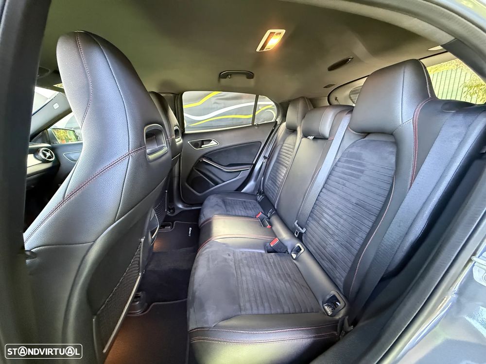 Mercedes-Benz GLA 180 d 7G-DCT AMG Line - 18