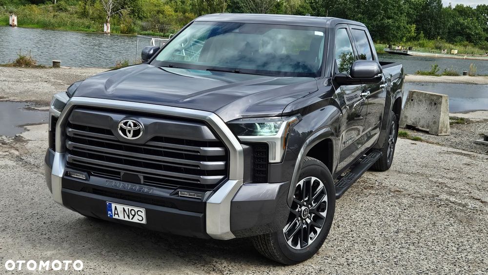Toyota Tundra 2023 photo 3