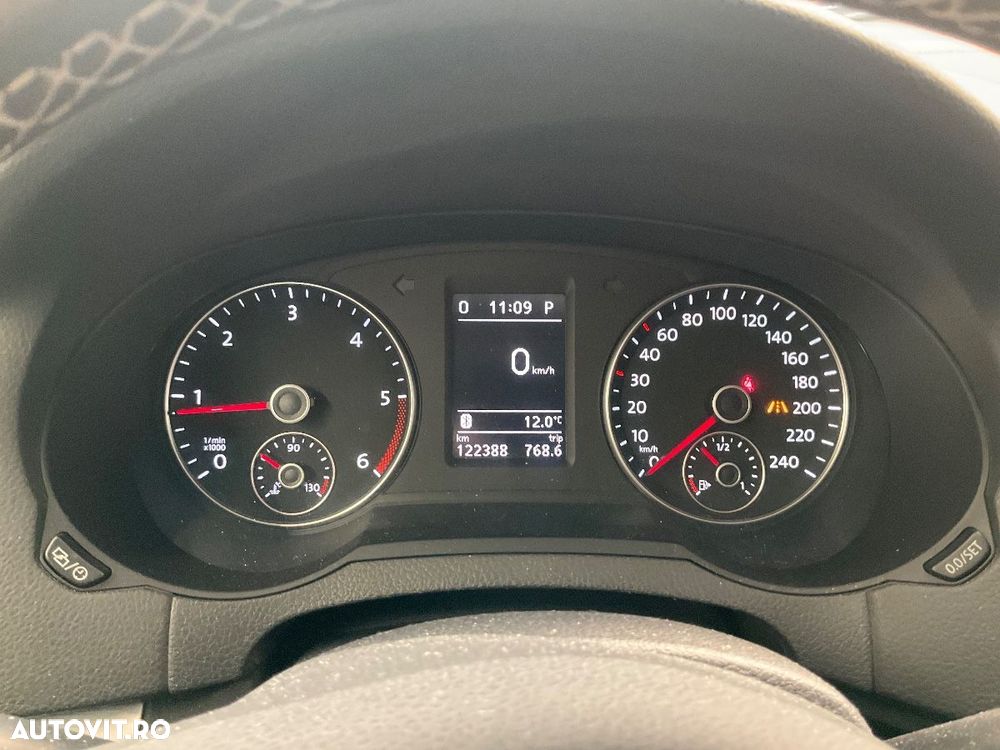 Volkswagen Sharan 2.0 TDI DSG BlueMotion Technology Cup - 19