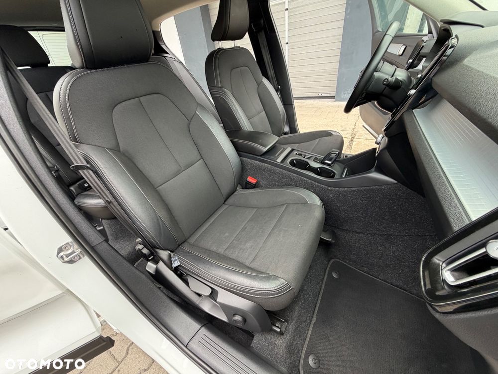 Volvo XC 40 - 7