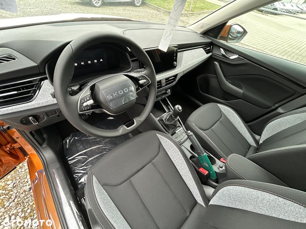 Skoda Kamiq 1.0 TSI Drive - 11