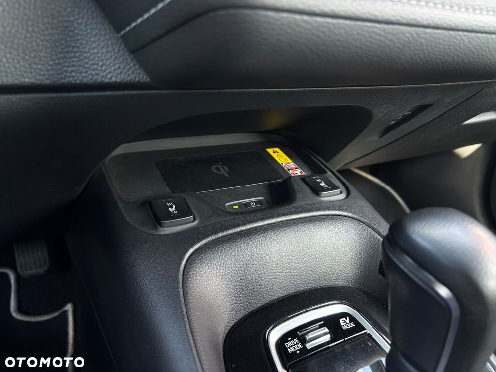 Toyota Corolla 1.8 Hybrid Comfort - 20