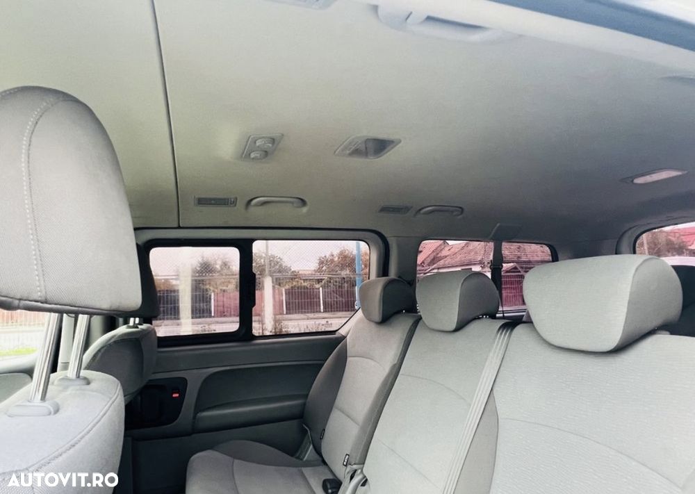 Hyundai H-1 2.5 CRDi Travel Comfort - 15