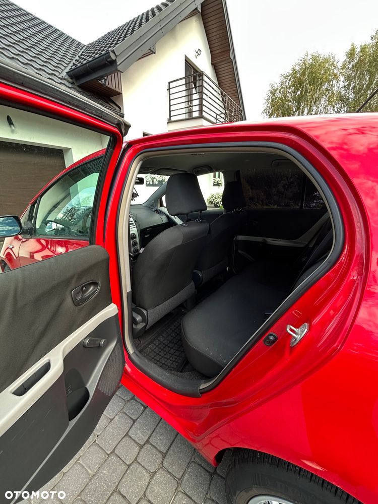 Toyota Yaris - 22