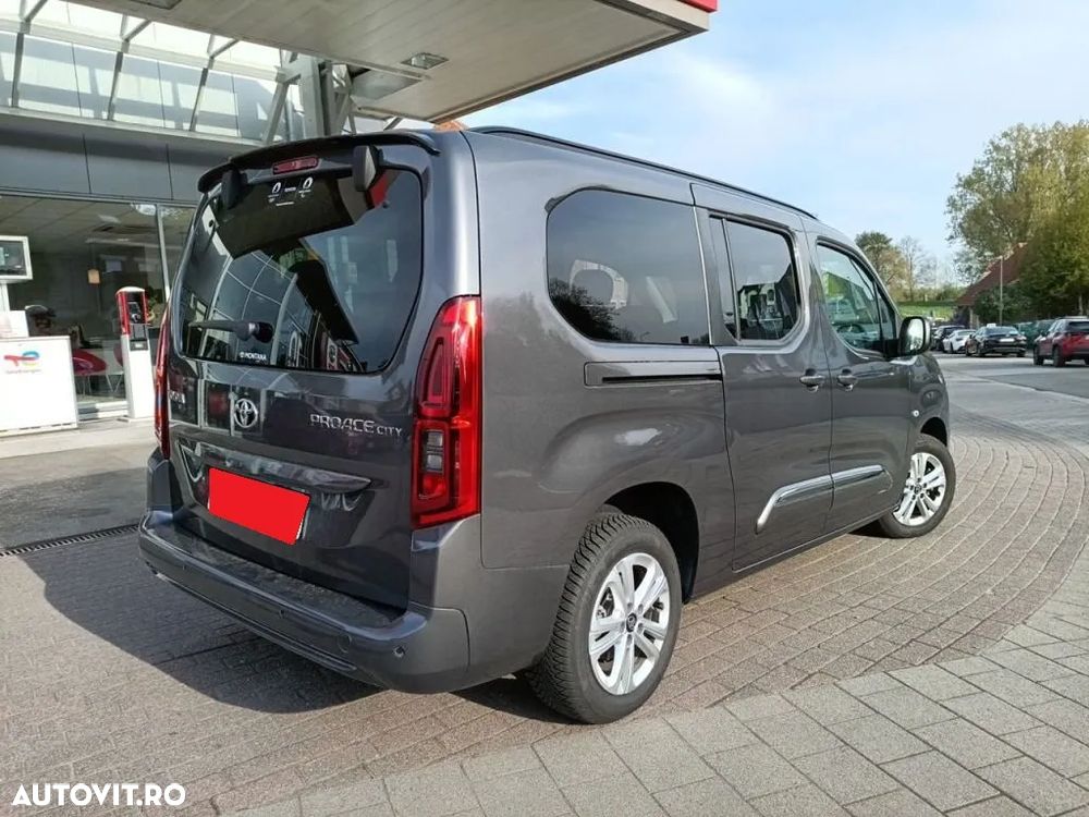 Toyota Proace City Verso 1.5 D-4D 130CP 8AT 6+1 L2H1 Family+ - 11