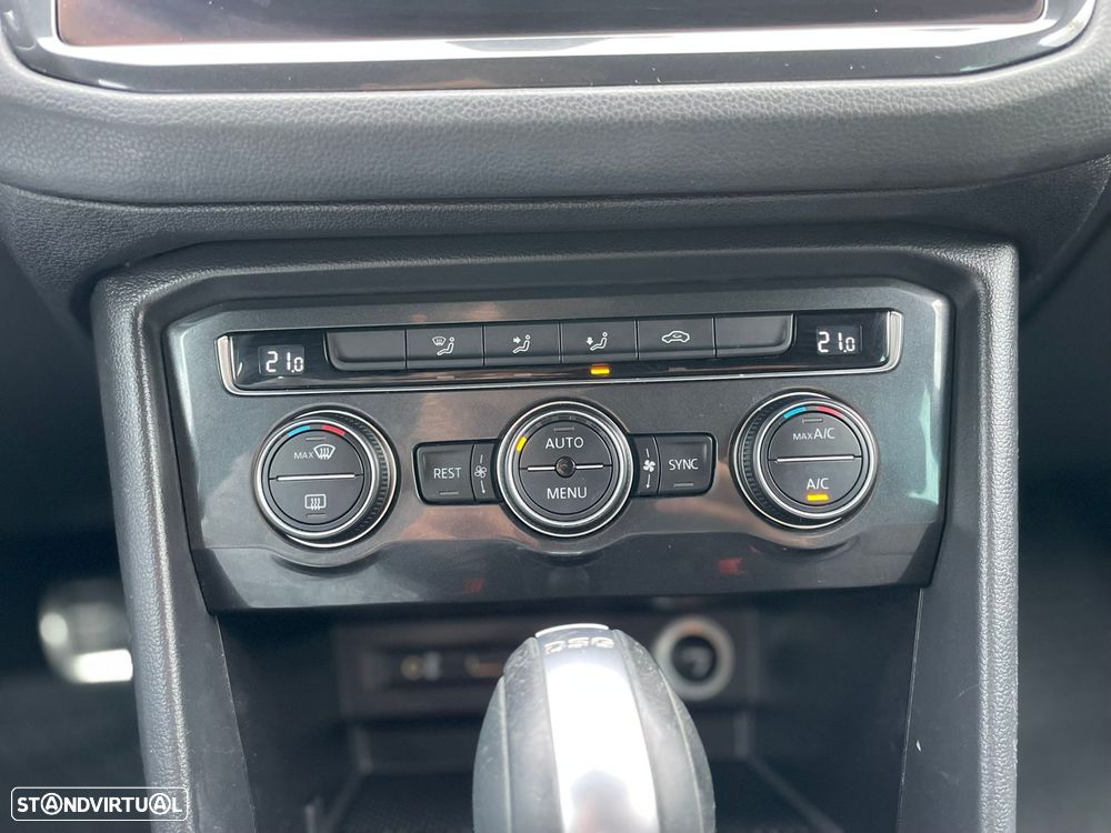 VW Tiguan 2.0 TDI R-Line DSG - 35