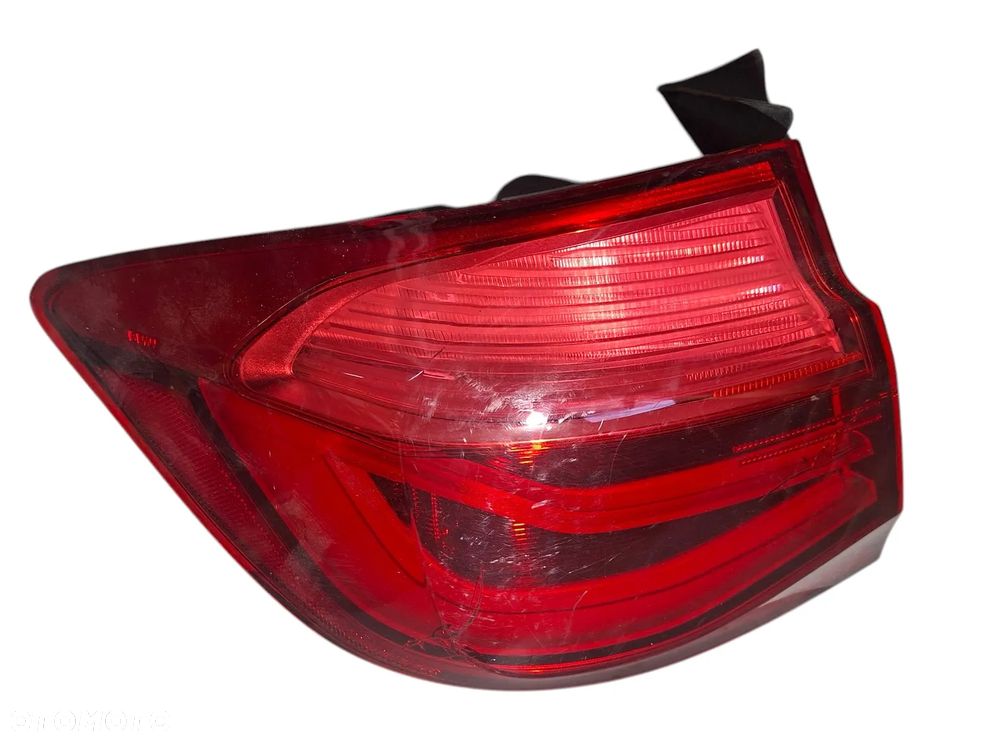 BMW 3 F31 11- LAMPA LEWY TYŁ TYLNA W BŁOTNIK