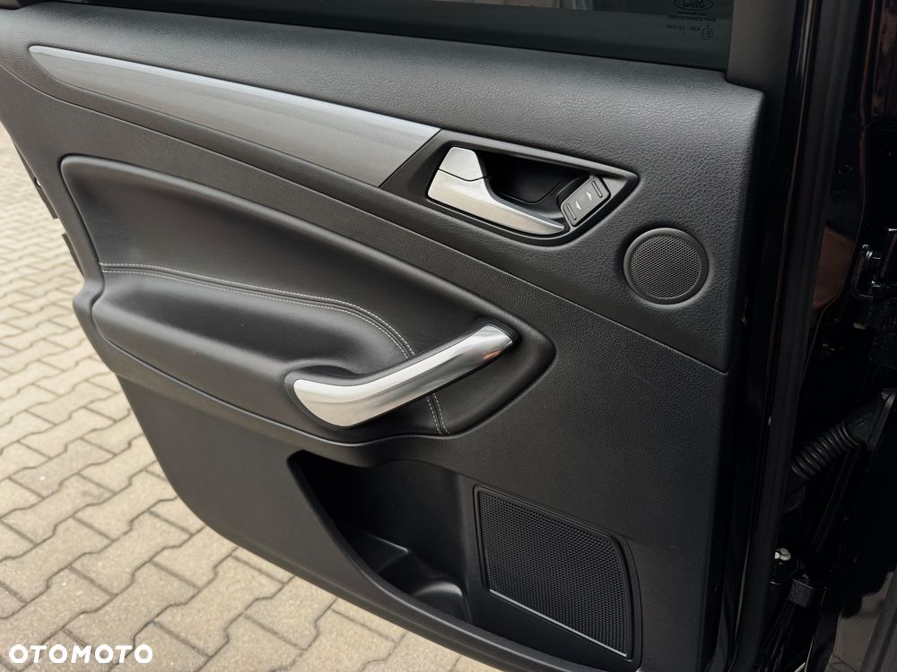 Ford Mondeo - 19