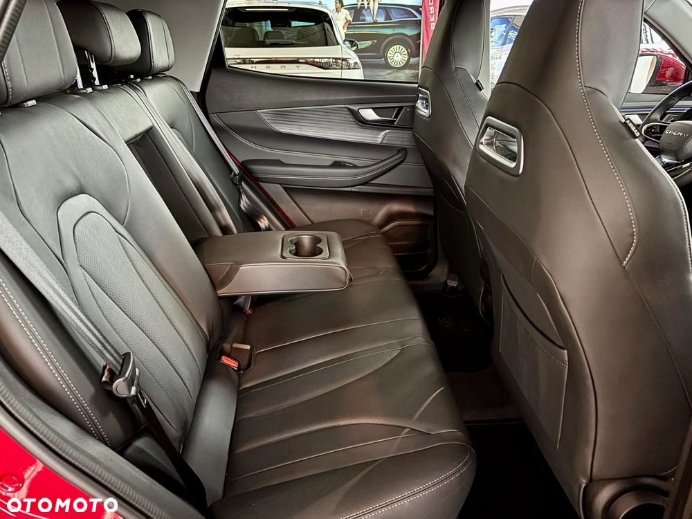 Chery Tiggo 4 1.5 GDI HEV Premium DHT - 32