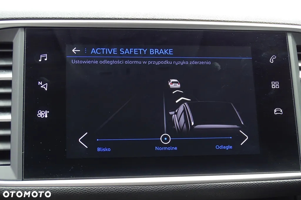 Peugeot 308 1.5 BlueHDi Allure Pack S&S EAT8 - 36