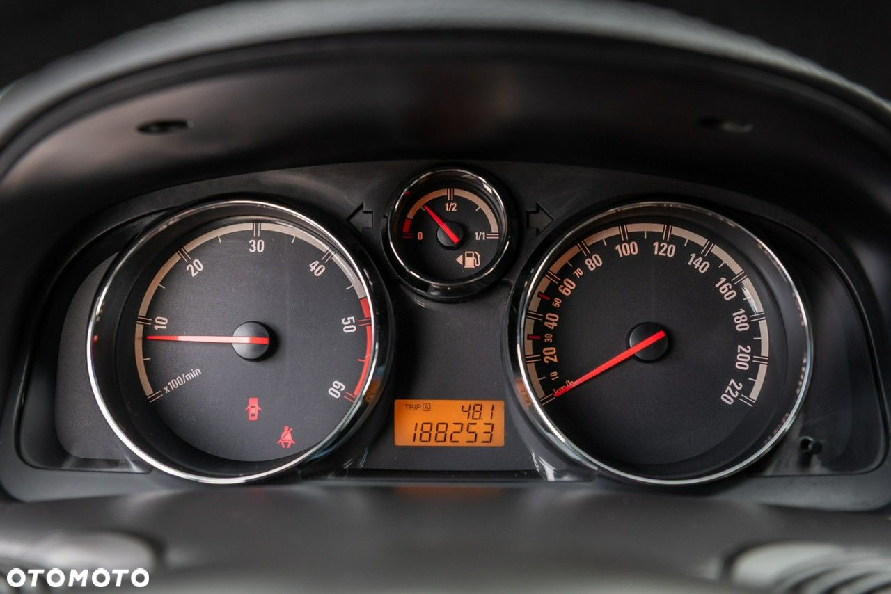 Opel Antara 2.0 CDTI 4x4 Cosmo - 28