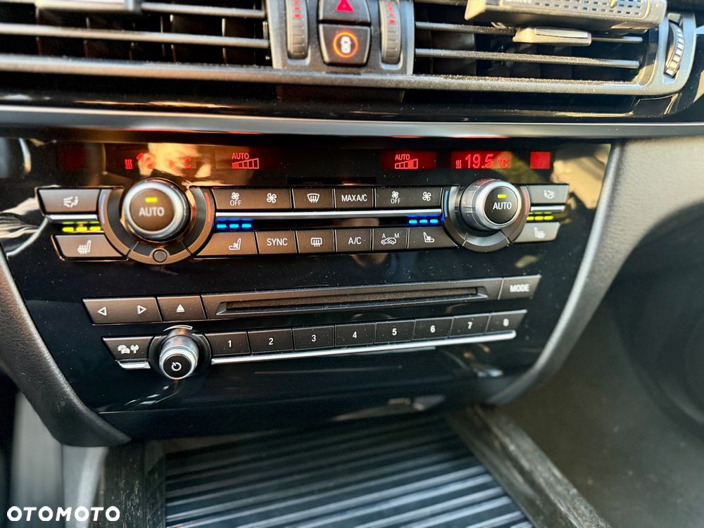 BMW X5 xDrive40d - 19