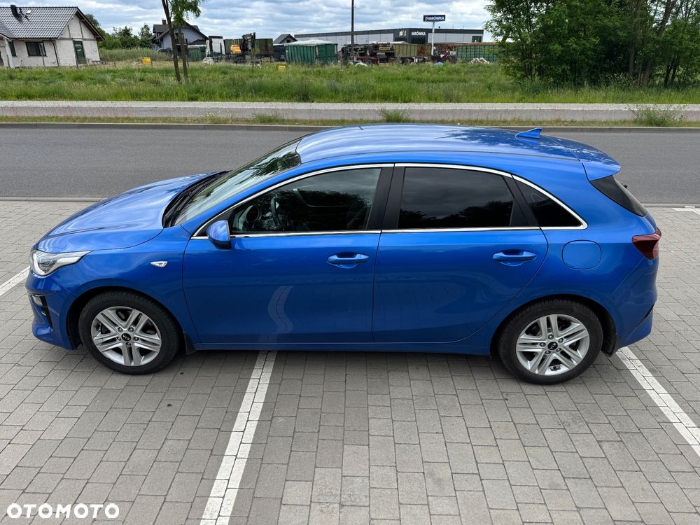 Kia Ceed 1.5 T-GDI M - 4