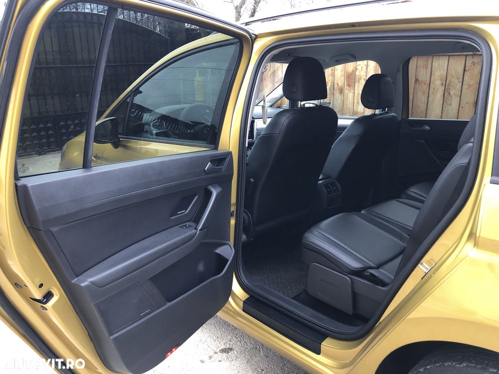 Volkswagen Touran - 15