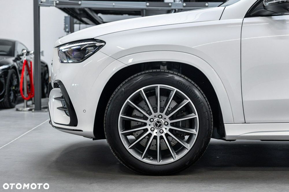 Mercedes-Benz GLE - 15