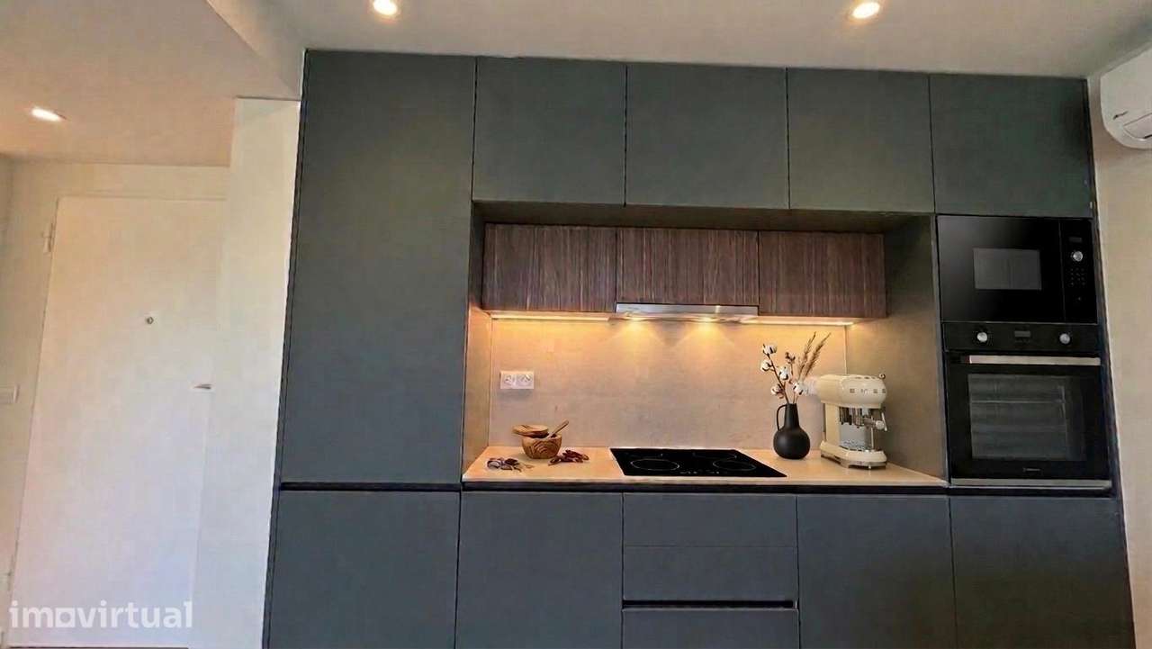 Apartamento T1 com garagem e varanda em Gaia - Grande imagem: 3/20