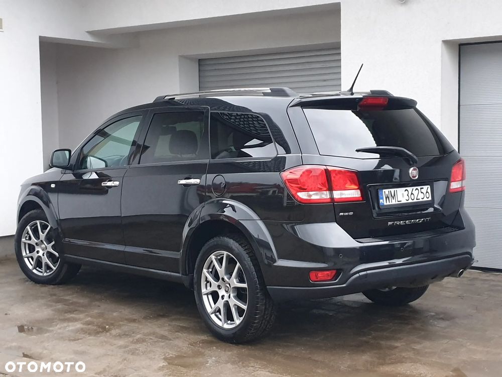 Fiat Freemont 2.0 Multijet 16V DPF Automatik Allrad Lounge - 4