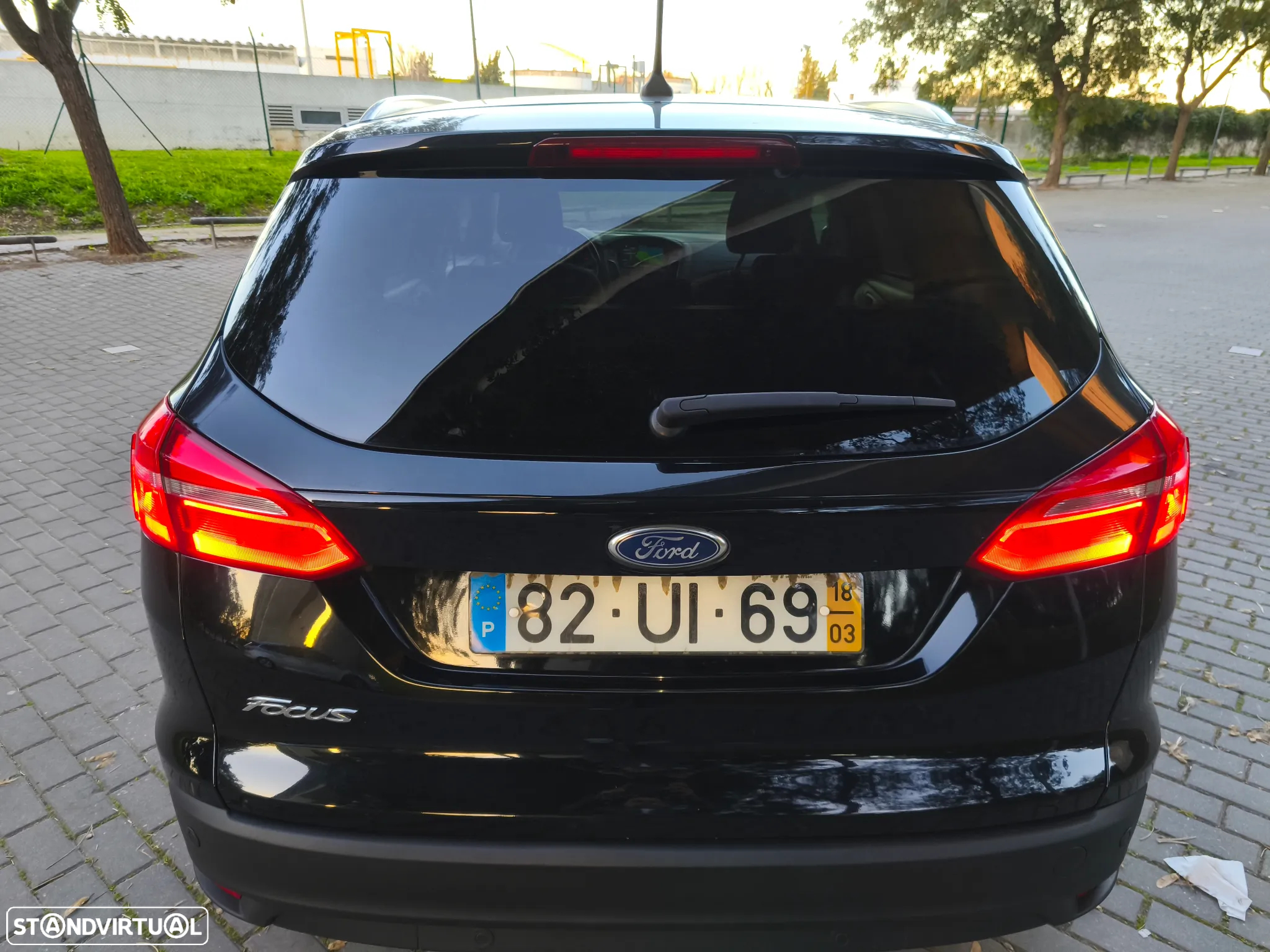 Ford Focus SW 1.5 TDCi EcoBlue Titanium - 8