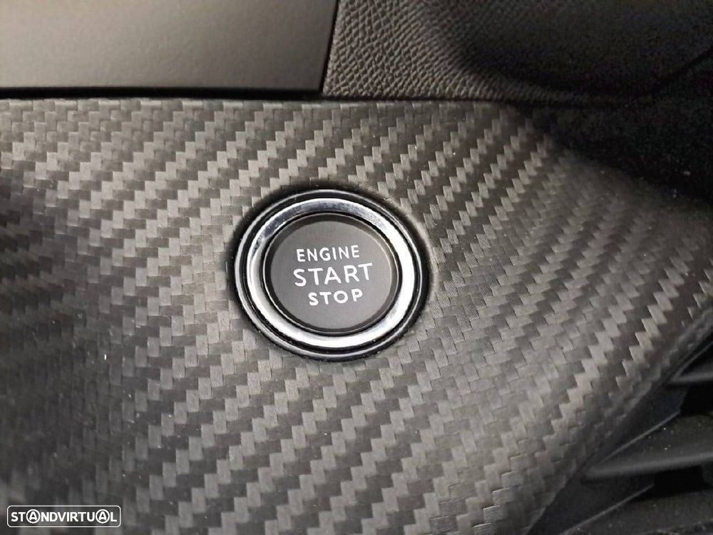 Peugeot e-2008 54 kWh Allure - 21