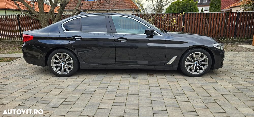 BMW Seria 5 520d xDrive Aut. - 32