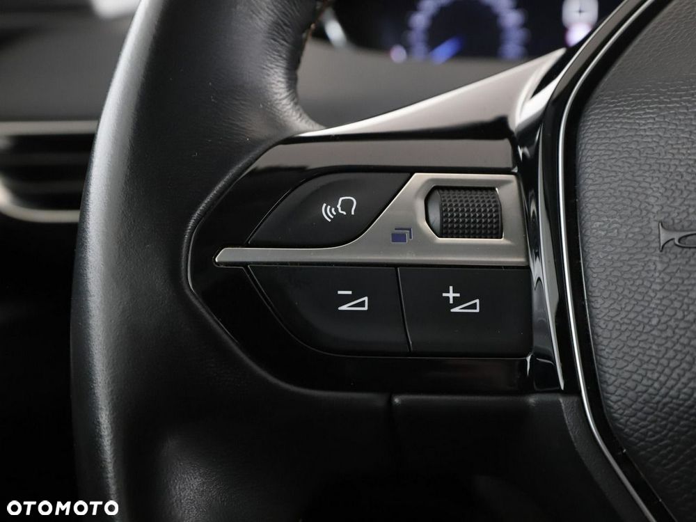 Peugeot 3008 1.2 PureTech Active Pack S&S - 30