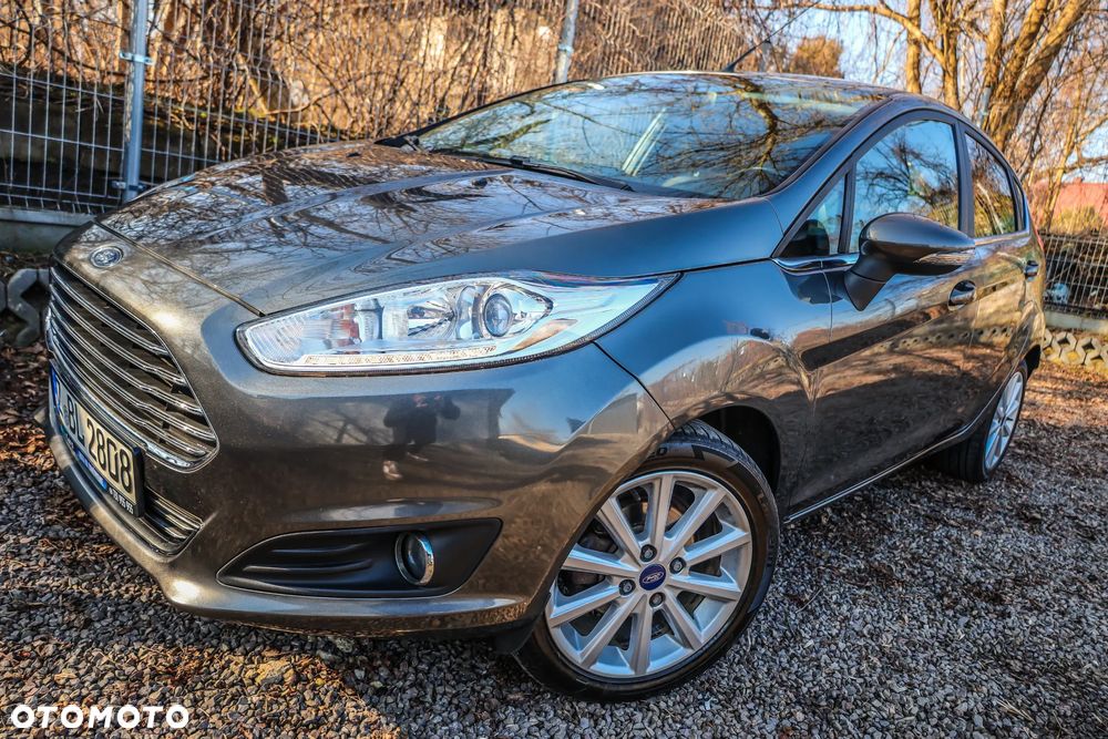 Ford Fiesta 1.0 EcoBoost STart-Stop Titanium - 35
