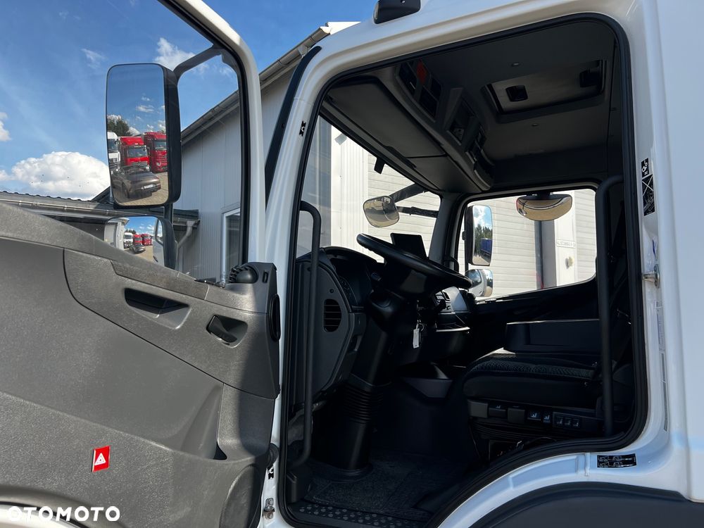 Mercedes-Benz ATEGO 1524 CHŁODNIA 7.5m WINDA - 24