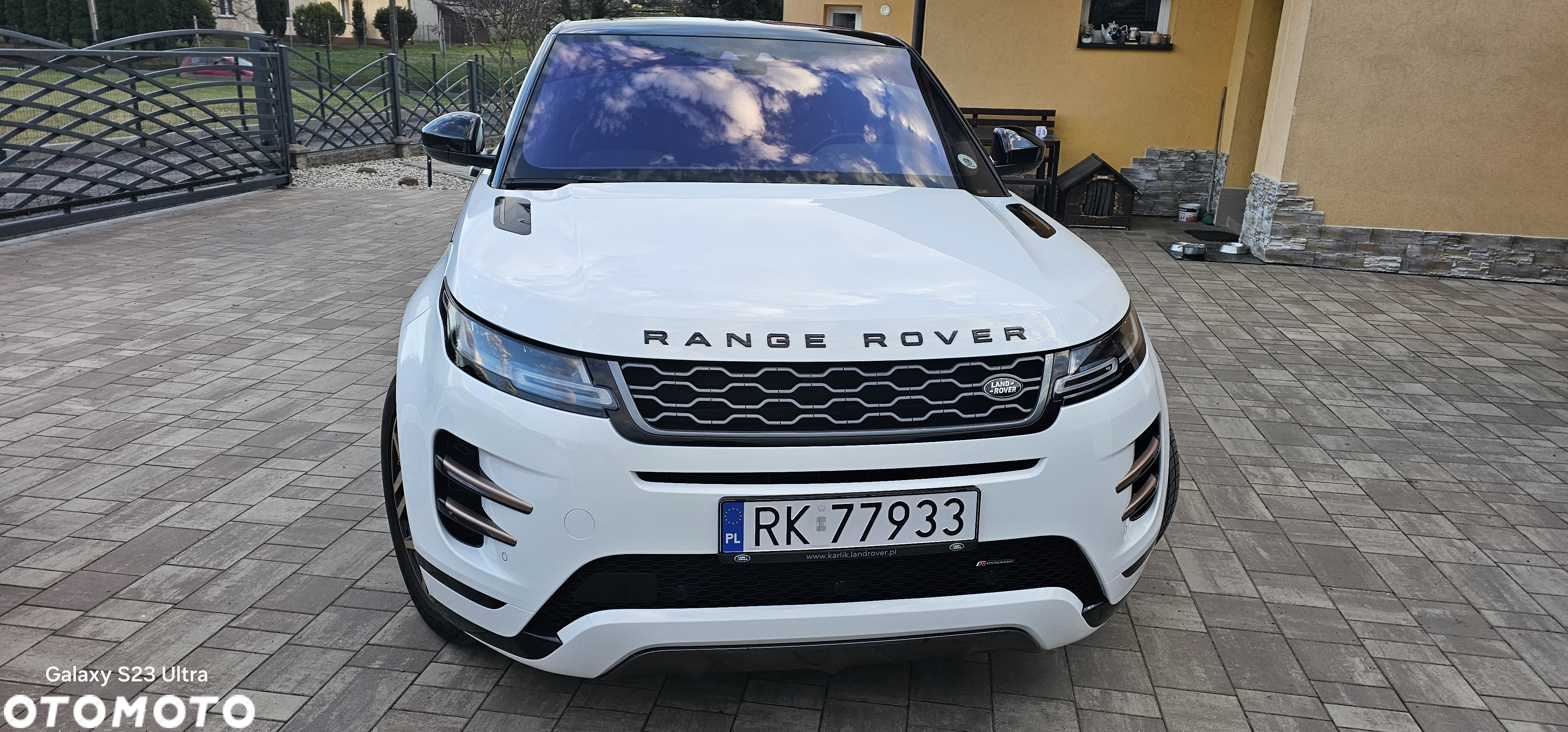 Land Rover Range Rover Evoque P300 R-Dynamic - 17