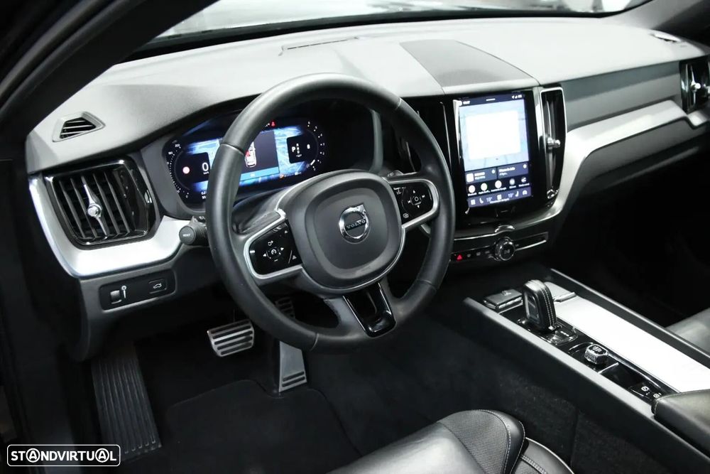 Volvo XC 60 2.0 B4 R-Design - 34