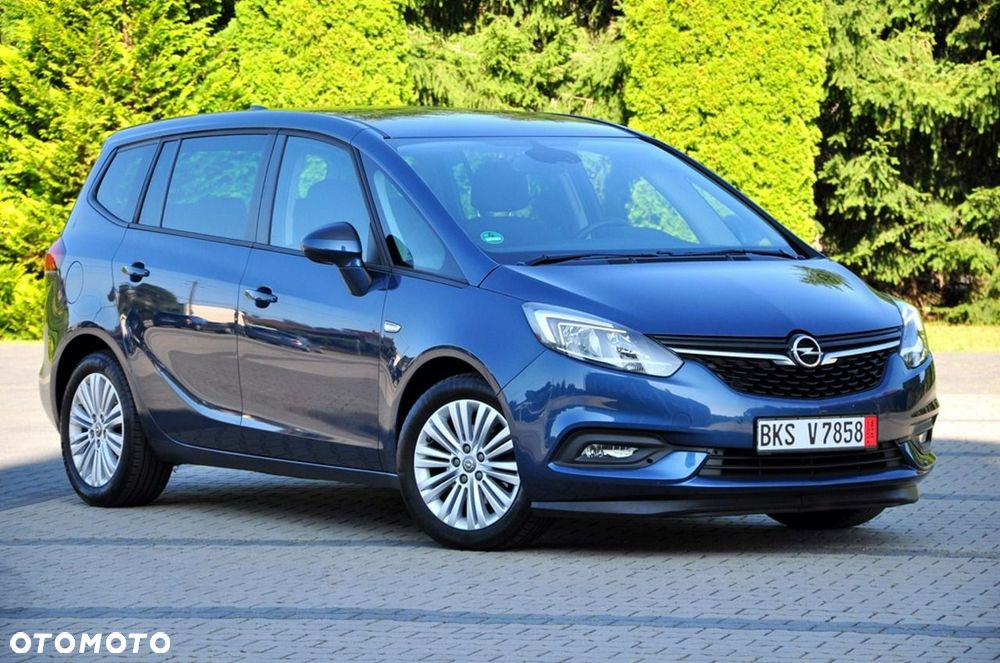Opel Zafira - 9