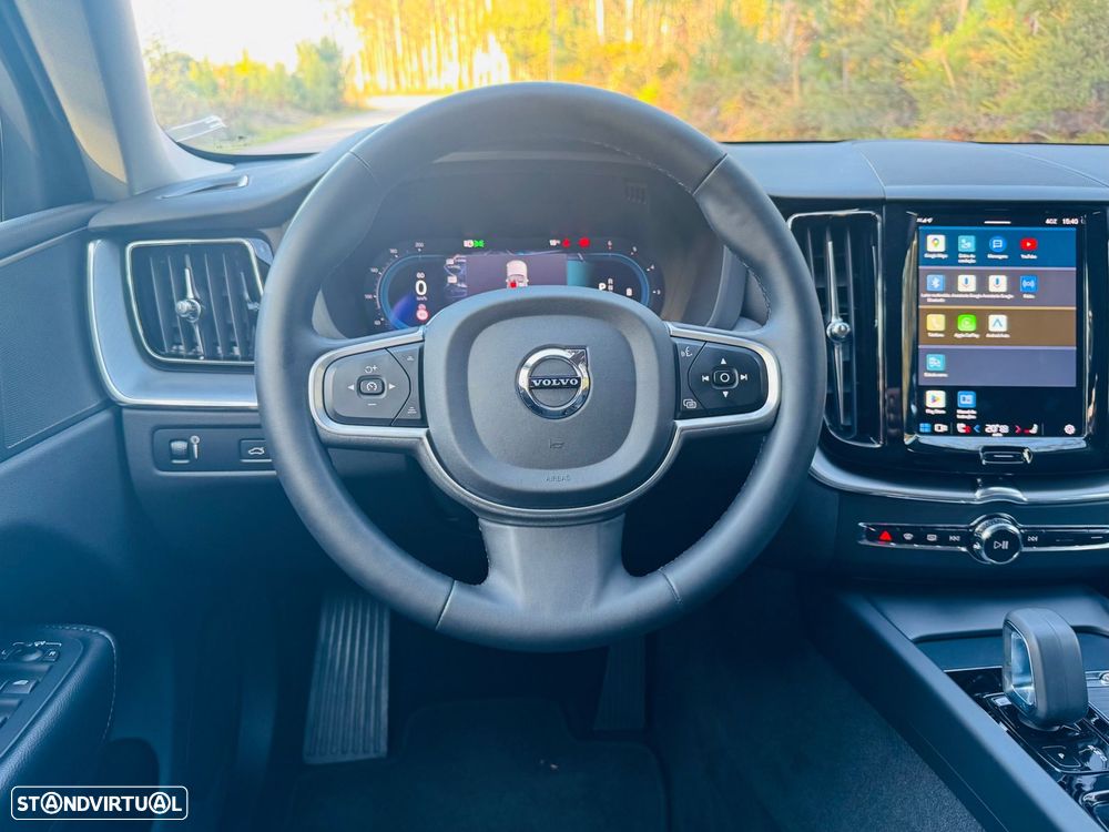 Volvo XC 60 2.0 B4 Inscription Geartronic - 39