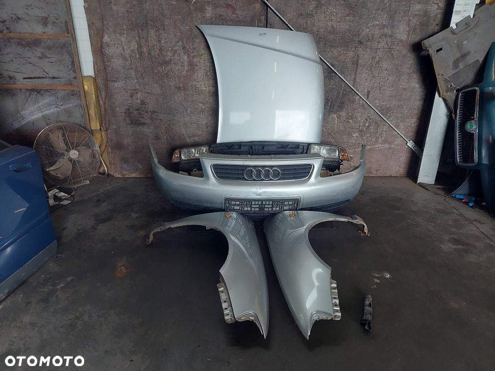 KOMPLETNY PRZÓD MASKA ZDERZAK BŁOTNIKI LAMPY PAS AUDI A3 8L LY7M - 1