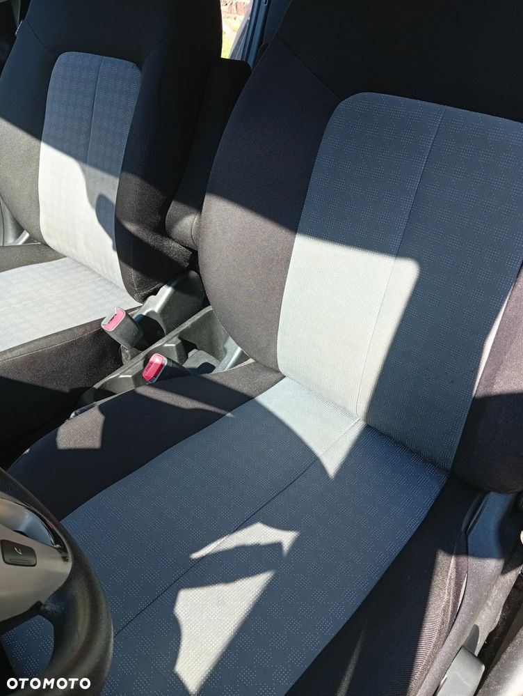 Kia Venga 1.4 Smart - 10
