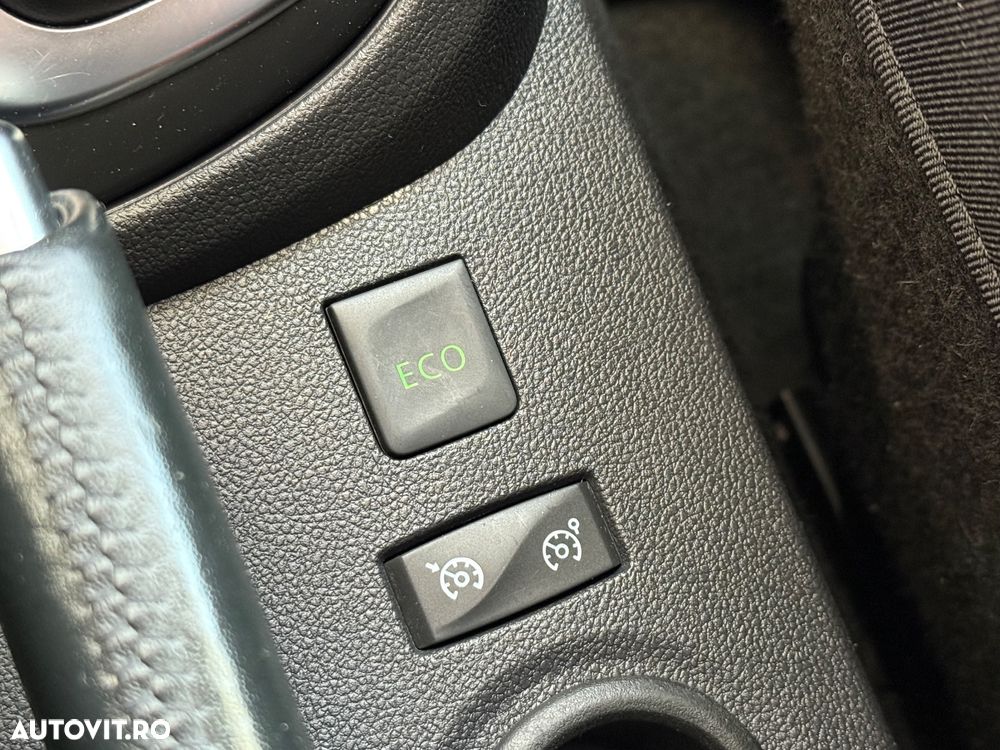 Renault Captur BLUE dCi 115 EDC BUSINESS EDITION - 15