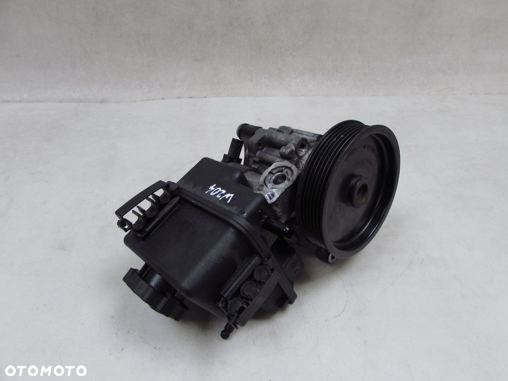 MB W204 W212 VITO 647 SPRINTER 906 651 13-18 POMPA WSPOMAGANIA 7693900509 A0064661501 - 1