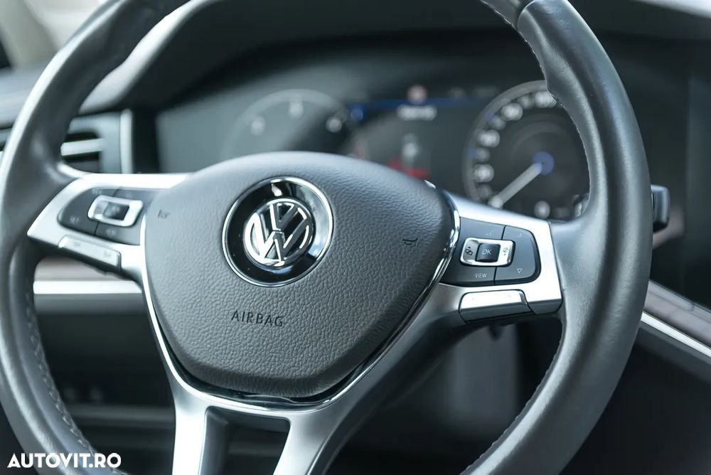 Volkswagen Touareg V6 TDI Elegance - 23