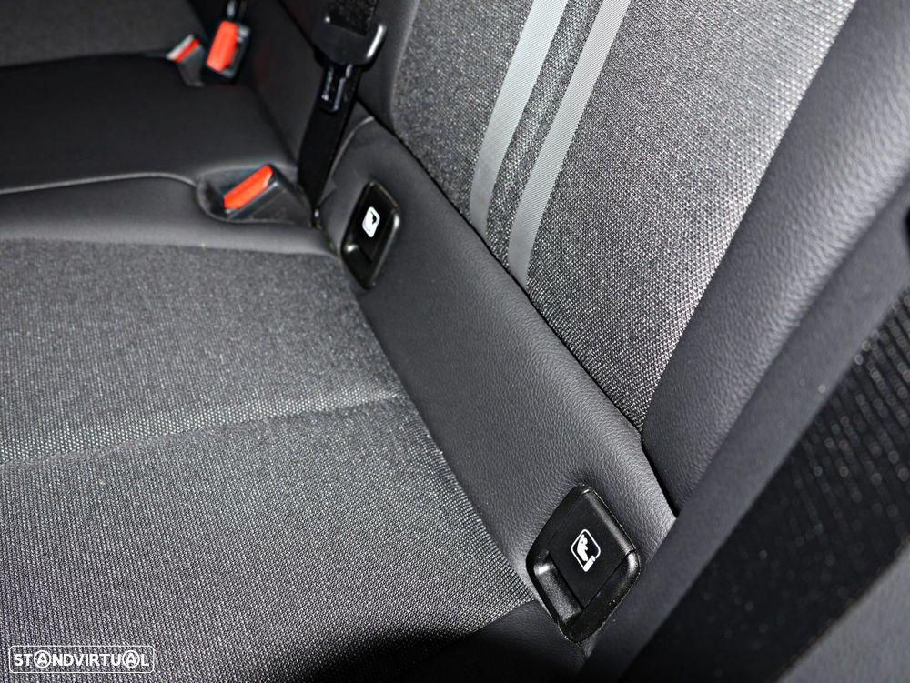 BMW 116 d Line Sport Auto - 36