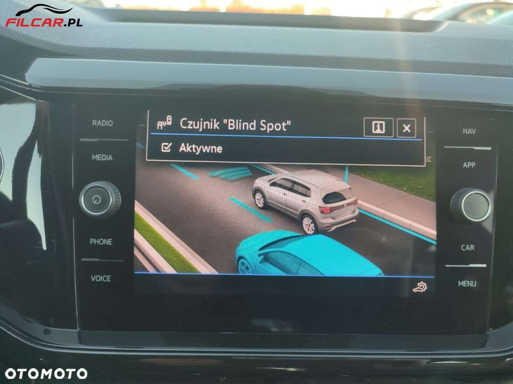 Volkswagen T-Cross - 15